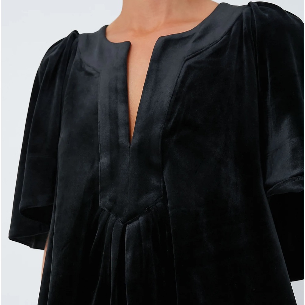 Tuckernuck + Pomander Place Black Velvet Finley Flutter Sleeve Blouse | XL | NWT - Picture 6 of 11